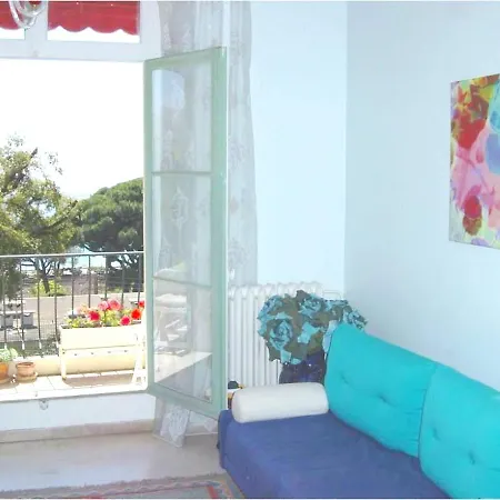 Moderne A Avec Vue Sur Et Montagne 85 M² Daire Cannes
